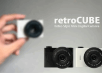 「retroCUBE」で日常を“エモく”切り取る！手のひらサイズで叶える懐かしのレトロ写真体験