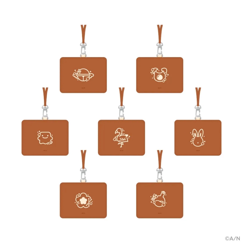 茶色のパスケースが7つ並んだ画像。それぞれ異なるデザインのキャラクターが描かれています。