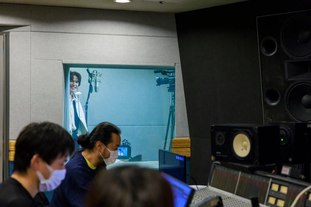 レコーディングスタジオの宮野さん