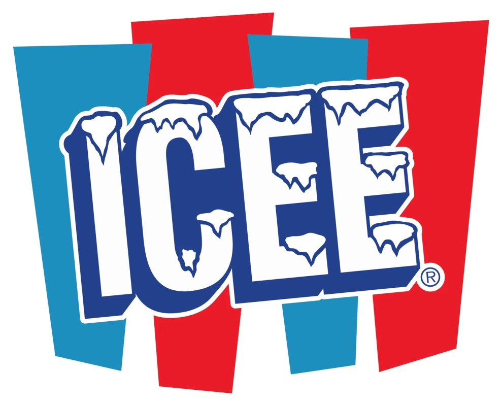 ICEEキャラクターとカップ