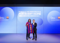 FC Barcelonaのレジェンド、Carles PuyolがIFA 2026のMideaブースに登場